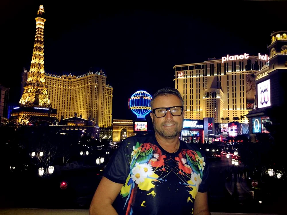 
    Cătălin Botezatu se află în Las Vegas  