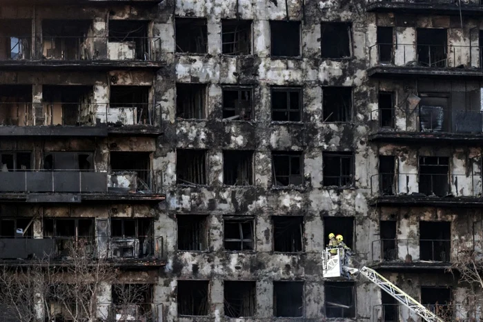 Imagini dezolante după incendiul devastator din Valencia