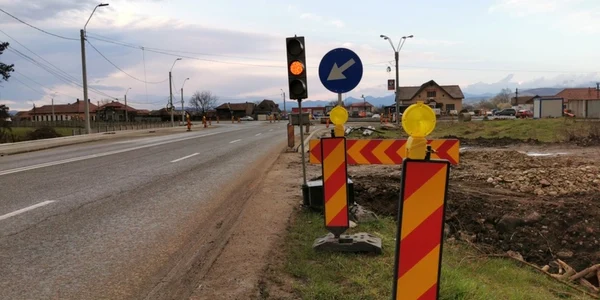 giratoriul de la santuhalm in santier aprilie foto daniel guta adevarul