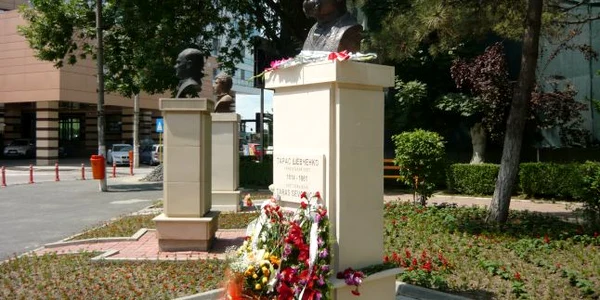 Bustul lui Şevcenko