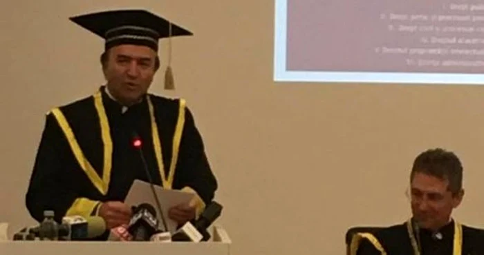 Ministrul Justiţiei a primit titlul de Doctor Honoris Causa la Craiova