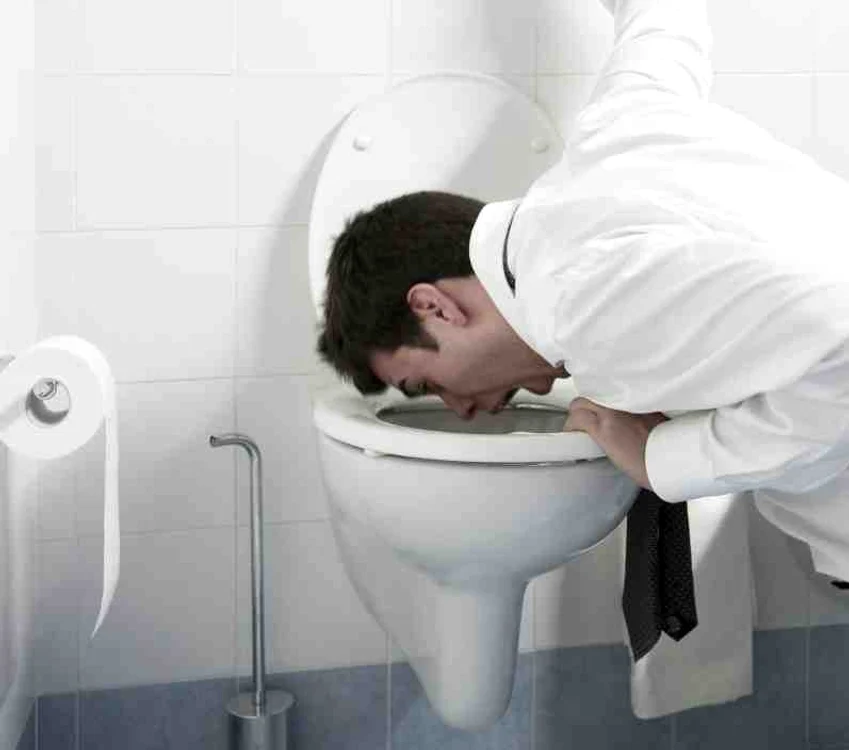 
    12 persoane s-au îmbolnăvit de toxiinfectie alimentară după ce au mâncat la o pensiune din Păltinișfoto: Hepta  