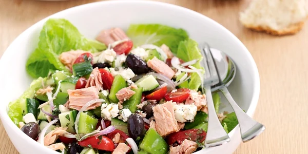 1 salata cu ton si oua jpg jpeg