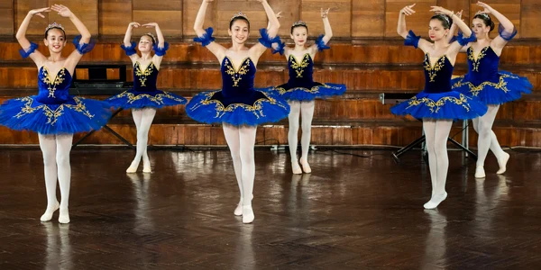 cursuri scoala populara de arte si meserii slatina, olt   sursa foto sectia arte si mestesuguri   viki barbuia,  ana maria ciaușu (6) jpeg