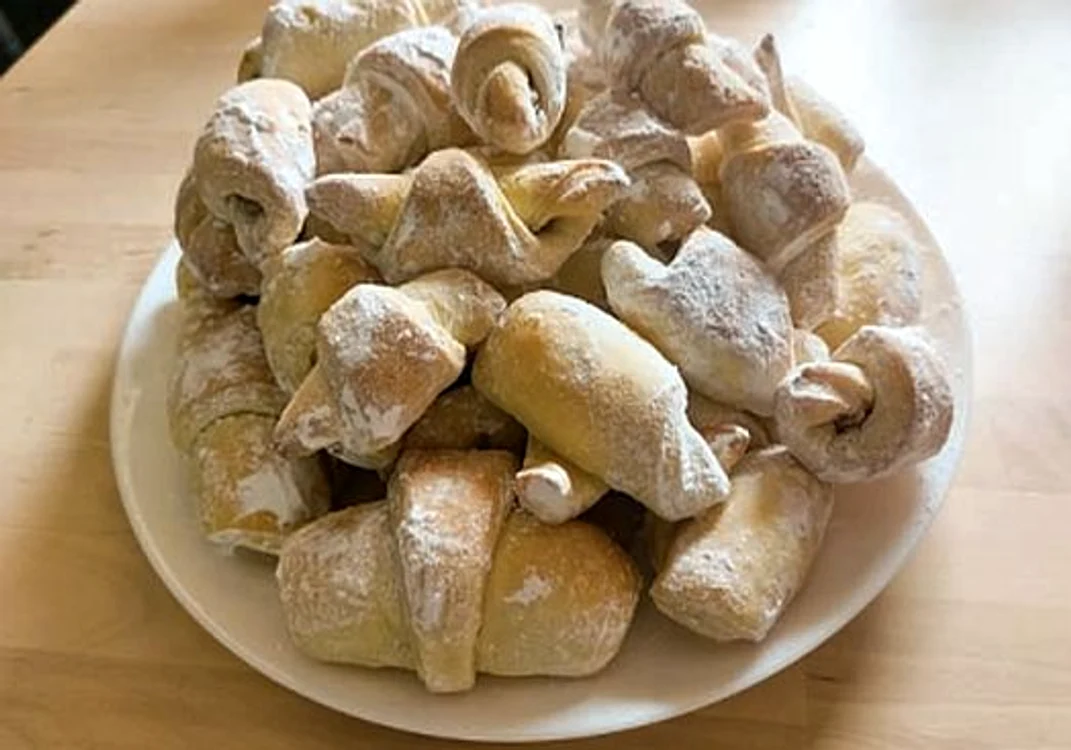 cornulete cu unt jpg