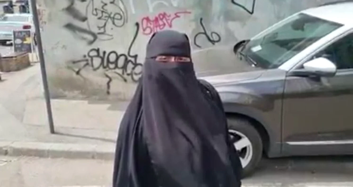 Florentina Gîdea a promovat materiale de propagandă teroristă FOTO / captură VIDEO