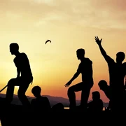 migranti barca mediterana foto shutterstock