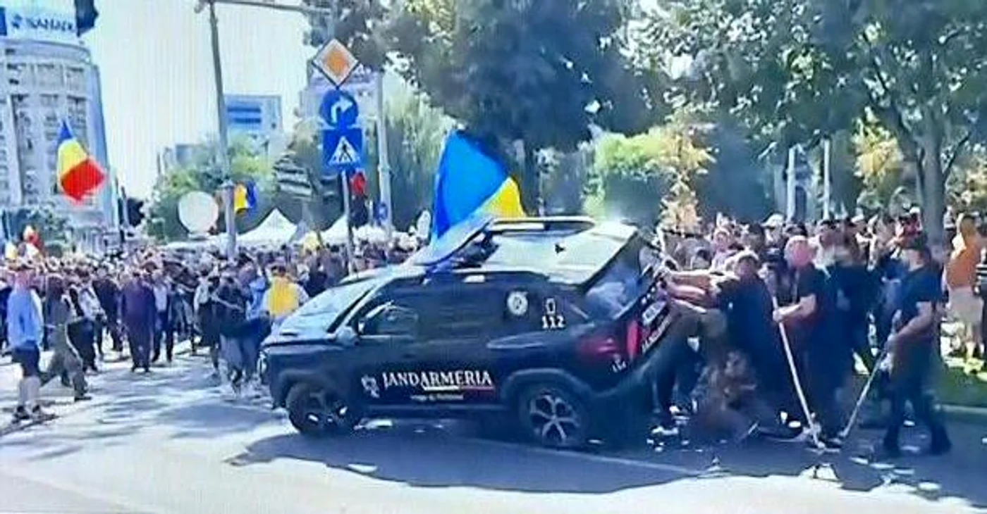 Mașină Jandarmerie