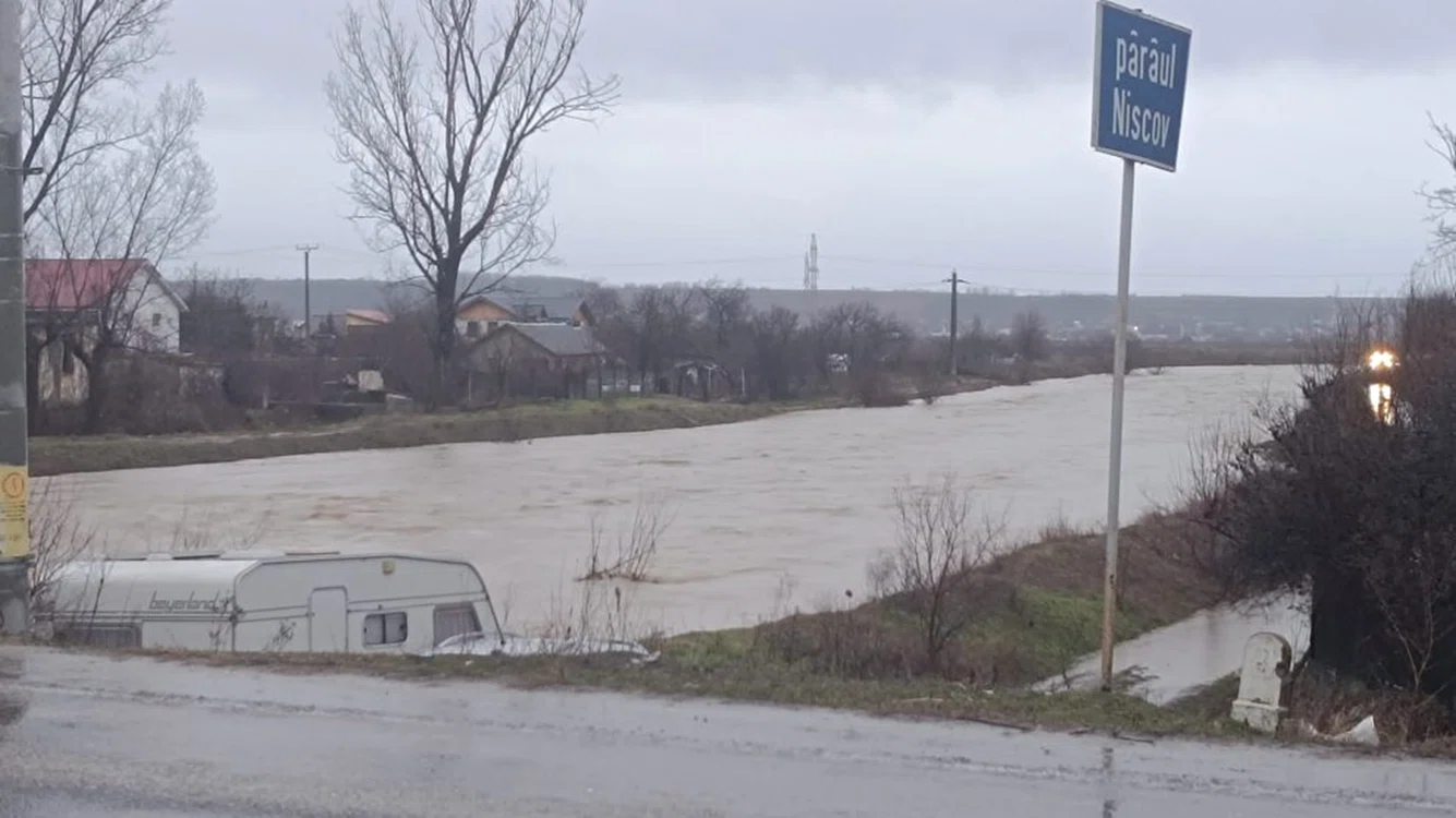 Cor Roșu de inundații în județul Buzău. Foto: Șansa News