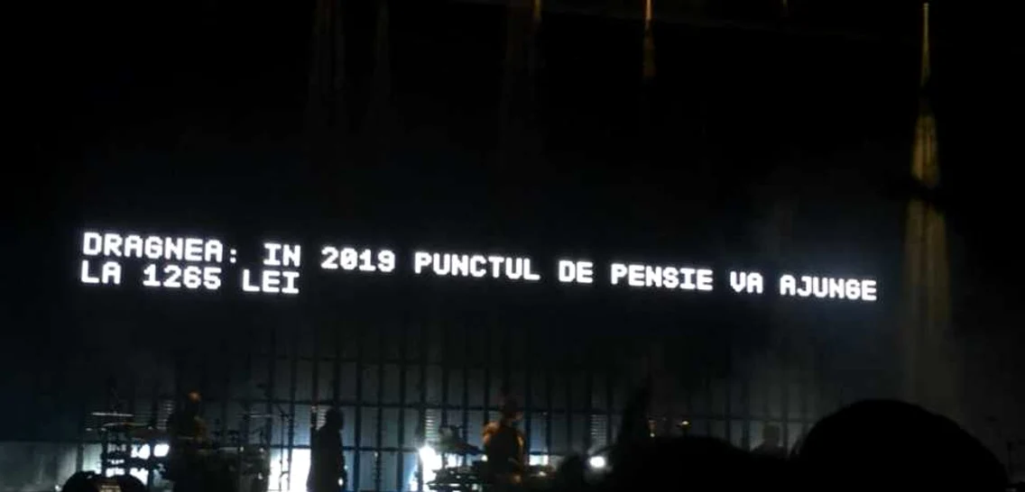 Proiectii de la concertul massive attack din bucuresti 24 iulie foto facebook / andrei raileanu