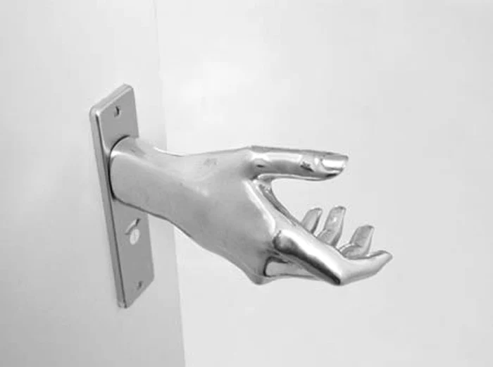 Mobilă inspirată de corpul uman