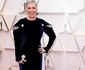 Olivia Colman a purtat o creaţie Stella McCartney jpeg