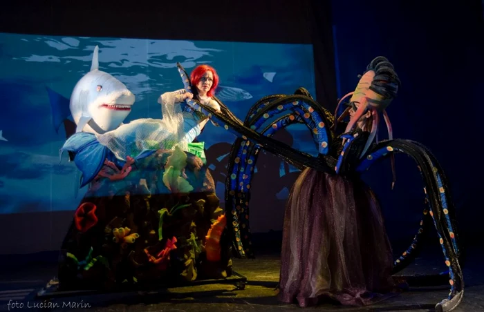 Săectacolul Mica Sirenă FOTO Teatrul „Gulliver” Galaţi