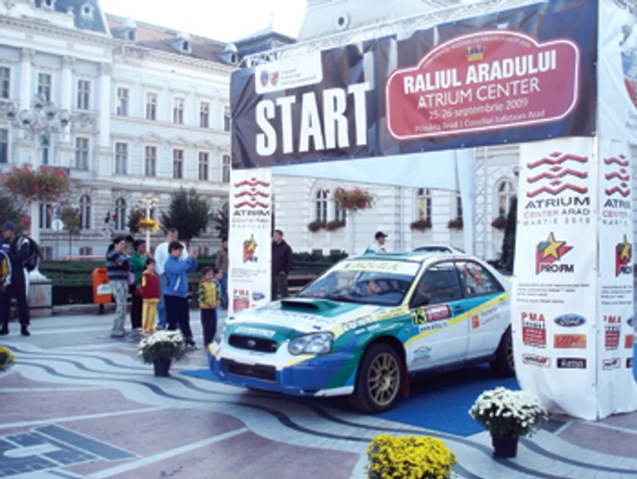 Arad: Străzile Aradului au devenit un circuit de raliu