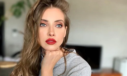 iulia albu