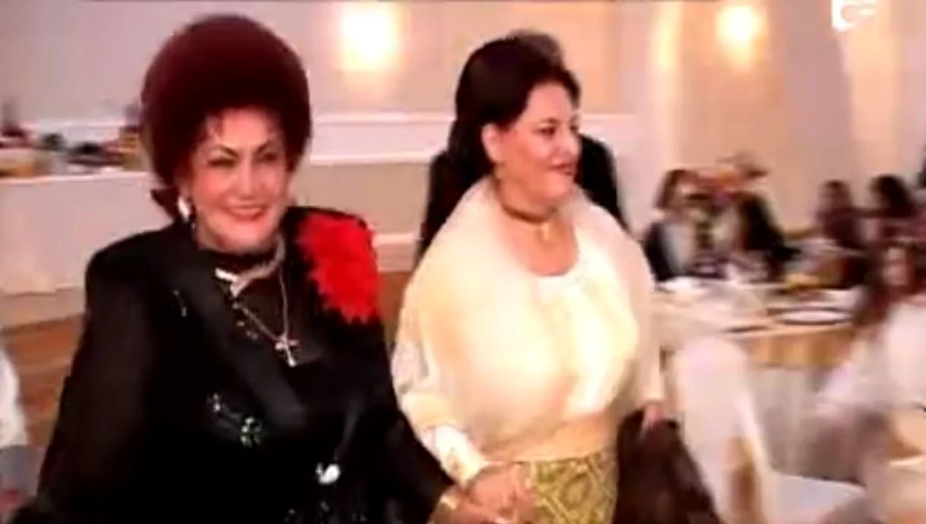 Elena Merişoreanu şi-a botezat a patra nepoţică (captură Antena 1)