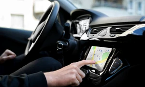 waze google maps istock gps jpg