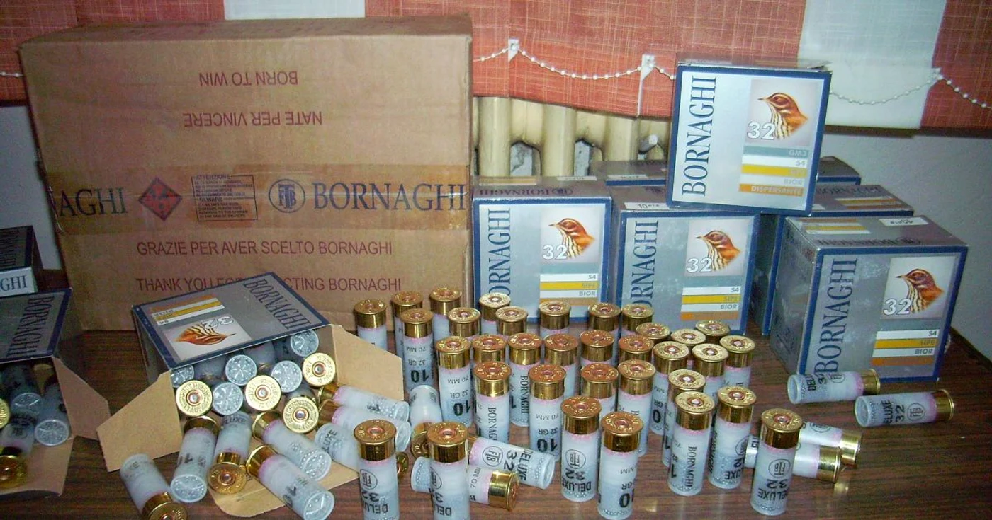 Cele 1.000 de cartuşe au fost confiscate de poliţişti 