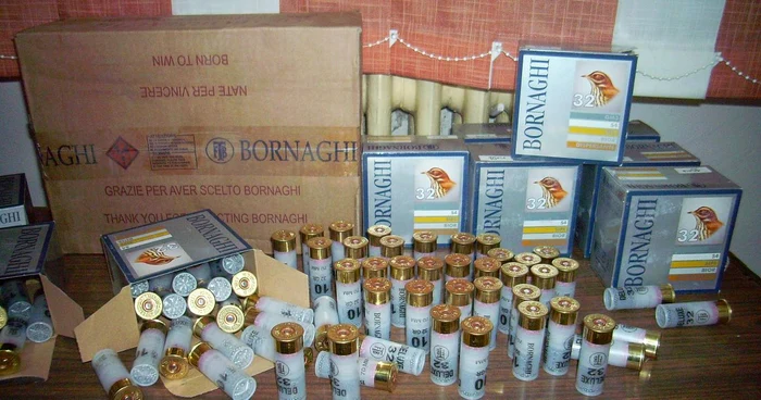Cele 1.000 de cartuşe au fost confiscate de poliţişti