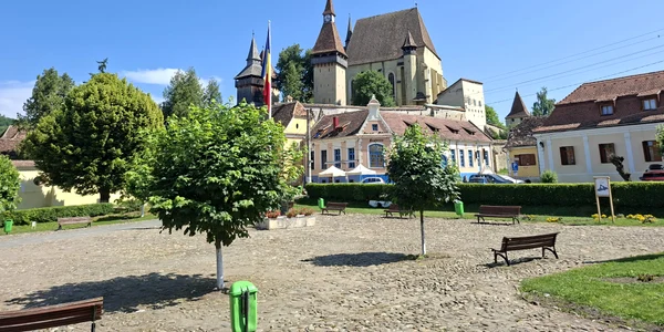 biserica fortificata de la Biertan (1) jfif