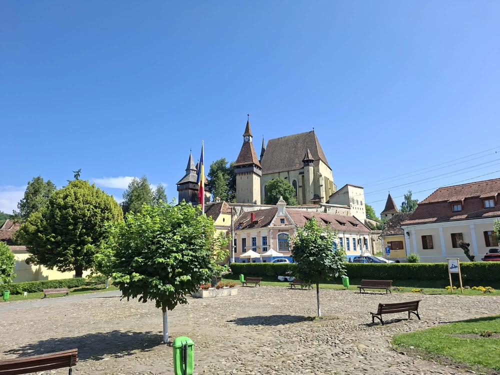 Perla gotică din inima Transilvaniei de văzut măcar o dată în viață. Se află în patrimoniul UNESCO și ascunde comori unicat