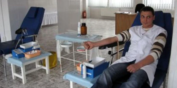 Bistriţa: A crescut numărul donatorilor de sânge  –  revista presei locale