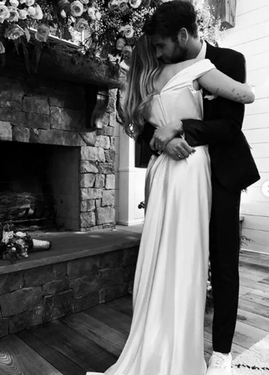 Miley Cyrus și soțul ei, Liam Hemsworth, s-au despărțitFoto Instagram