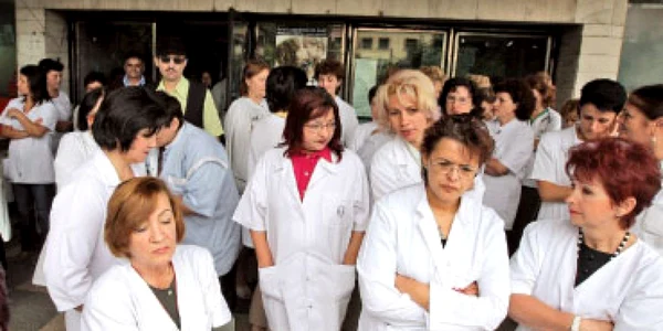 Judeţ cu judeţ:O sută de copii din judeţul Vaslui au fost duşi de părinţi, de la începutul anului, în centrele de plasament