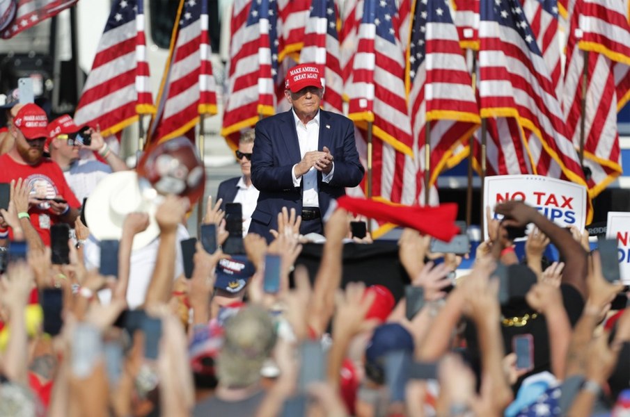 Și Pennsylvania, un alt stat-cheie în alegerile din SUA, „înclină” spre Trump
