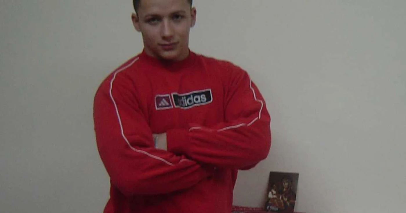 Cristian Dicu a obţinut opt medalii la campionatul naţional de powerlifting 
