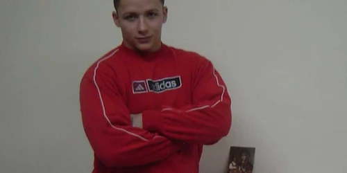 Cristian Dicu a obţinut opt medalii la campionatul naţional de powerlifting