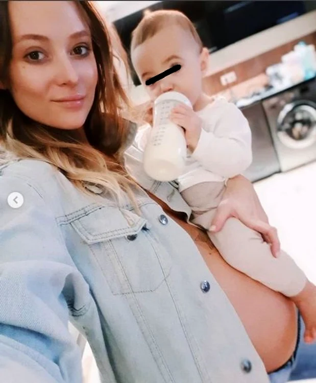 Oana Matache s-a fotografiat și alături de fetița ei, Jessie