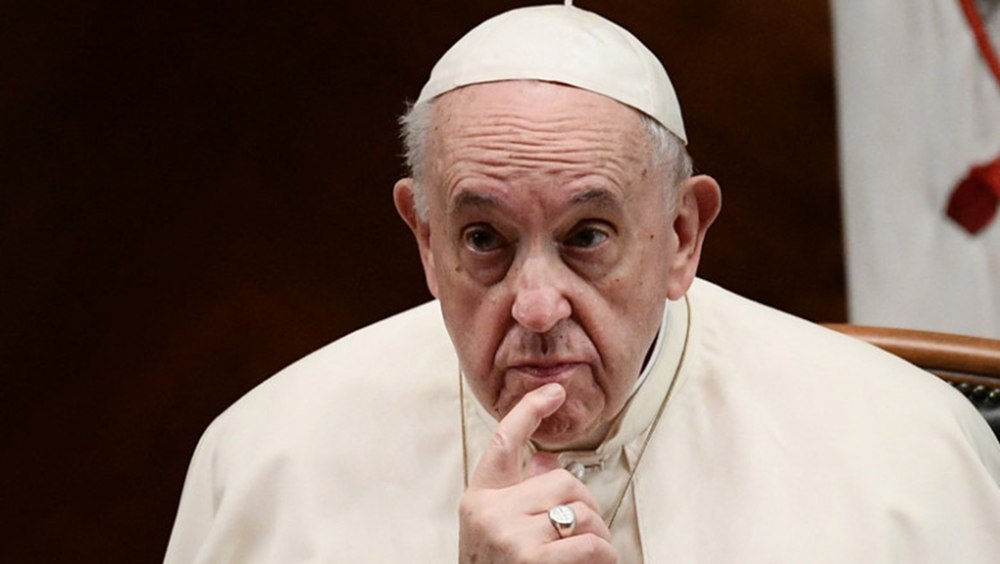 Papa Francisc a fost diagnosticat cu o dublă pneumonie. „Toate testele indică un tablou clinic complex”