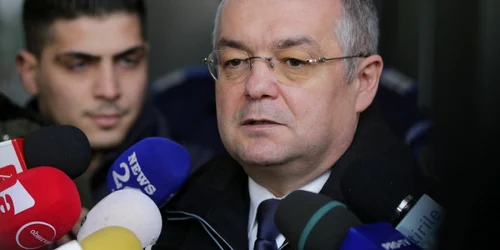 Emil Boc la DIICOT / FOTO Inquam Photos / Octav Ganea / 10 ian 2018