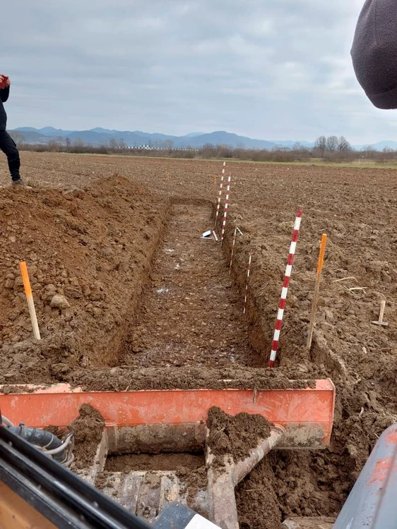 Vestigii arheologice descoperite pe traseul viitoarei Centuri a orașului Baia Mare (foto: Muzeul Județean de Istorie și Arheologie Maramureș)