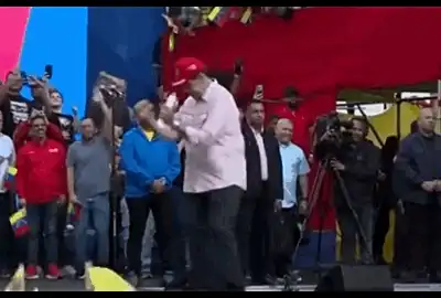 maduro  gif gif