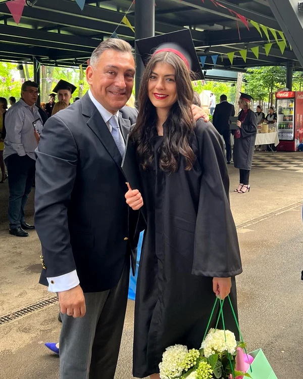 Ilie Dumitrescu, împreună cu fiica sa (2) jpg