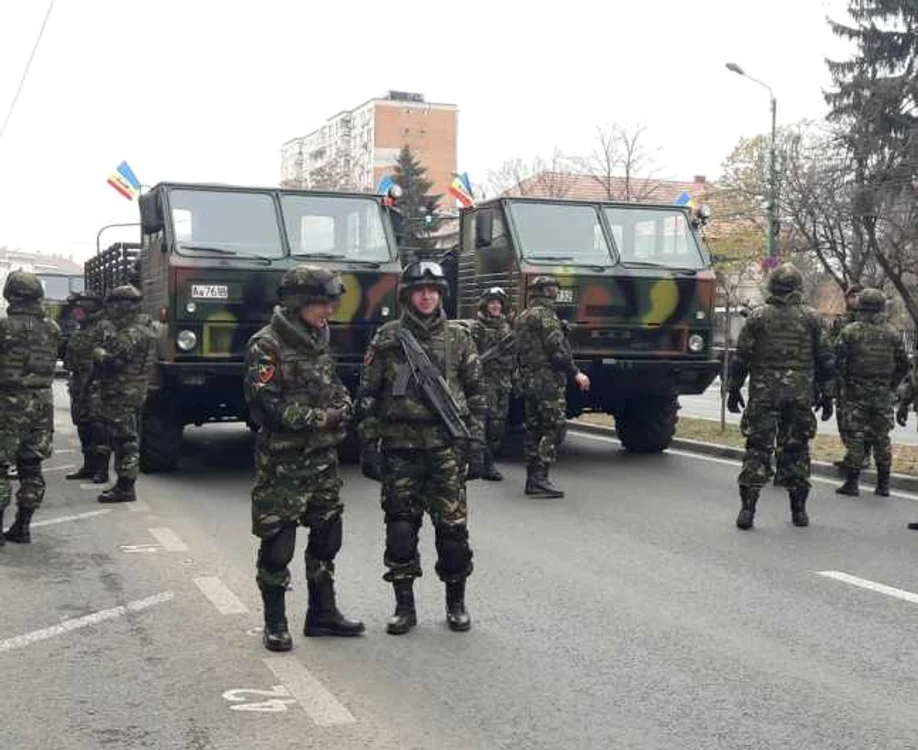 Parada militară de Centenar la Timişoara FOTO Ş.Both