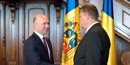 Pavel Filip si Klaus Iohannis foto basarabia.md