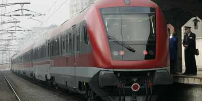 El aduce modificări în denumirile trenurilor, durata călătoriilor şi preţul biletelor