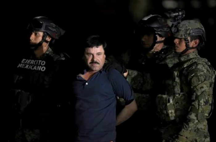 „El Chapo“, capturat de membri ai Marinei mexicane FOTO Alfredo Estrella/AFP