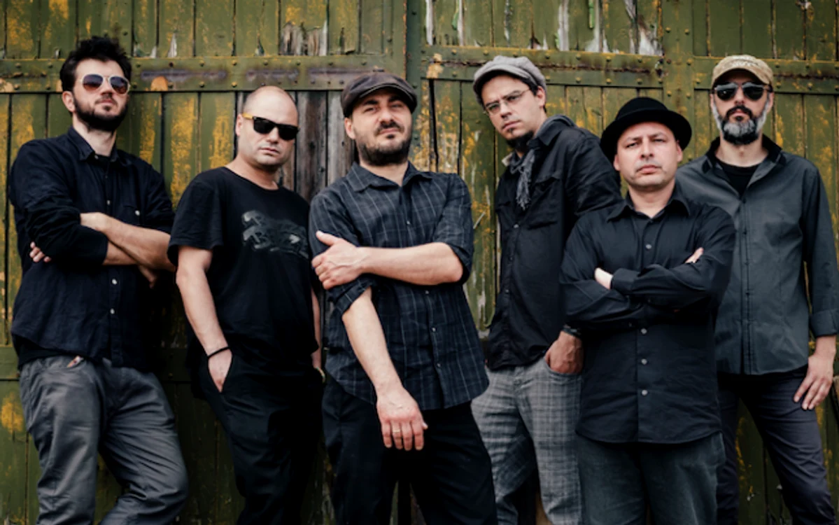 Kottarashky şi The Rain Dogs