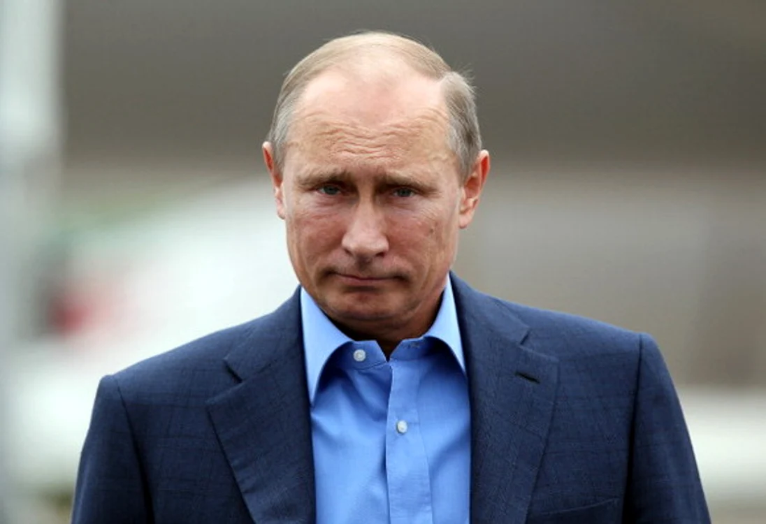 
    Vladimir Putin s-a izolat  