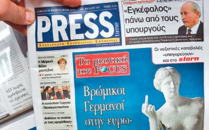 Presa grecească a preluat o imagine publicată de media internaţională ce a intrigat autorităţile elene: peste 100 de persoane au cerut la un singur chioşc ziarul ce o înfăţişează pe Afrodita făcând „semnul“