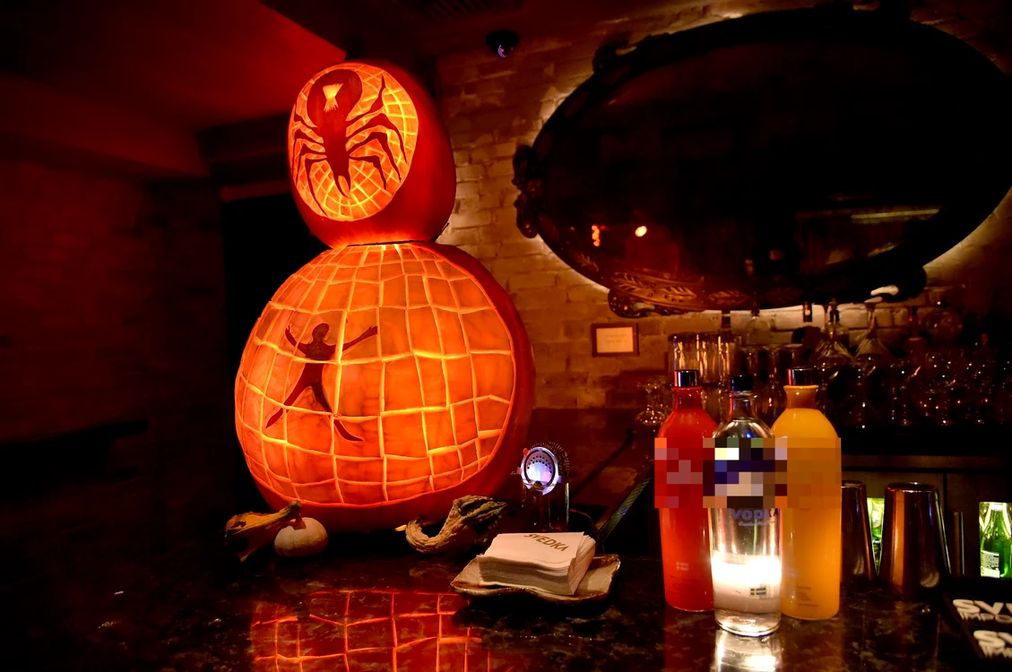 
    Program de Halloween: Constănțenii vor petrece la Halloween by Heaven's Hell  