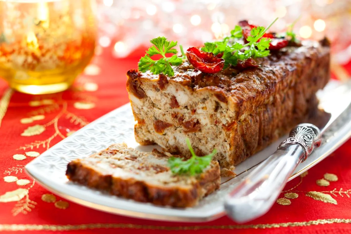 chec cu pui shutterstock 116947525 jpeg