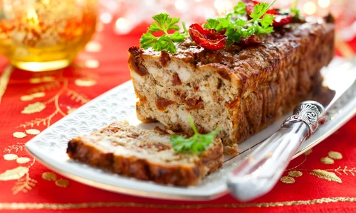 chec cu pui shutterstock 116947525 jpeg