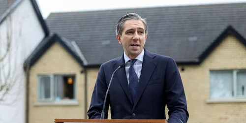 Simon Harris, premier Irlanda, foto Facebook Simon Harris jpg