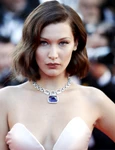 Bella Hadid a plans in fiecare zi jpg