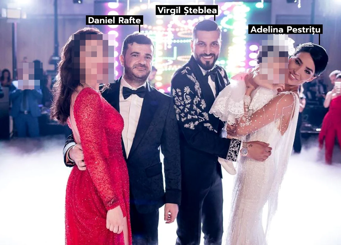 Adelina Pestrițu și Virgil Șteblea, alături de nașii Zenaidei, Aura și Daniel Rafte